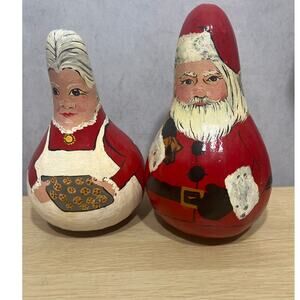 Vintage 1998 Mr Santa & Mrs Clause Hand Painted Gourd